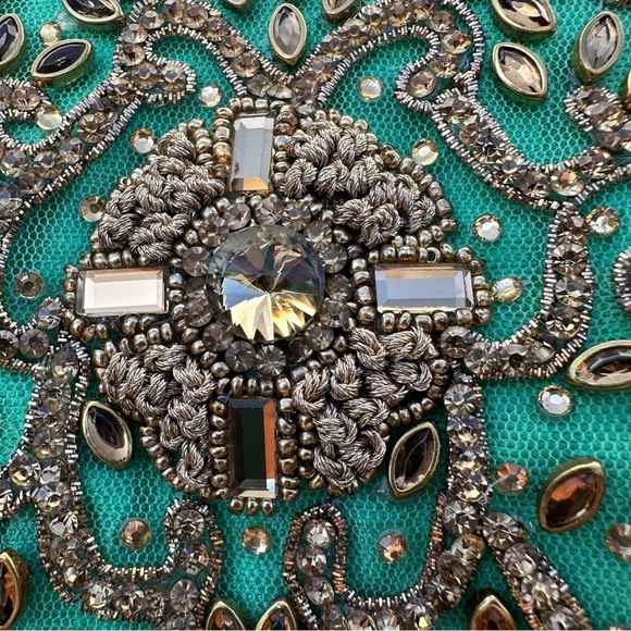 Formal raw silk Anarkali Indian gown green embroidered beaded wedding full skirt - Picture 5 of 10